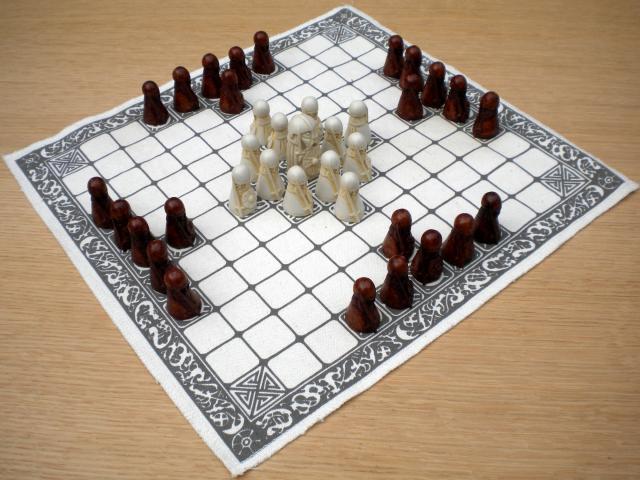 The Viking Game  Hnefatafl: the Game of the Vikings