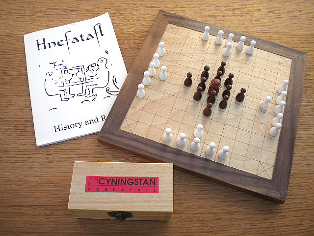 The Viking Game  Hnefatafl: the Game of the Vikings