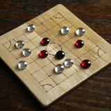 Brandub by Cyningstan, with a game in progress